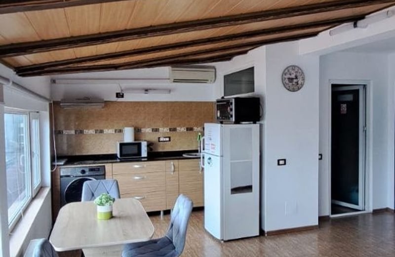 Rent of a comfortable 1-room apartment, 37 m², Mamaia, Constanța, Romania